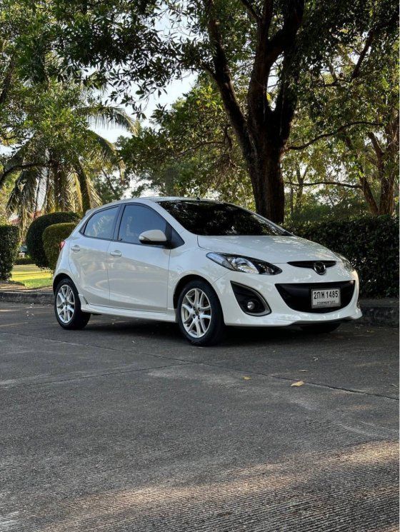Mazda 2