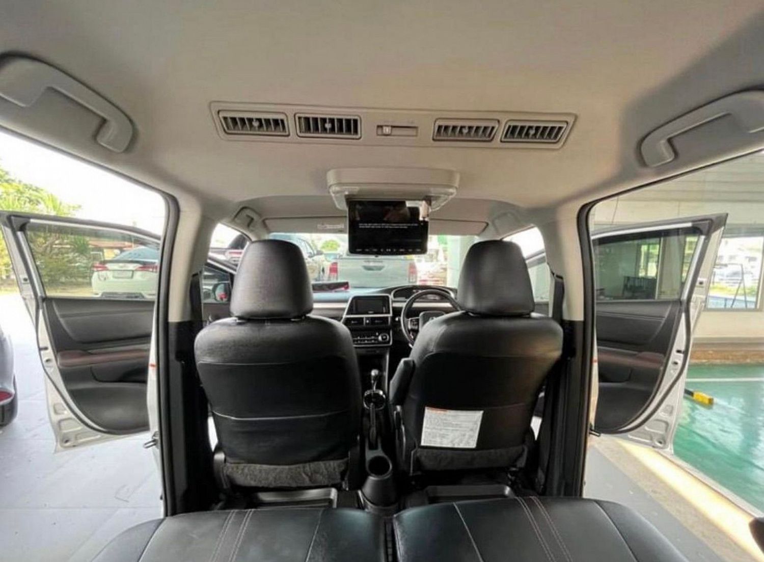 Toyota Sienta 2022