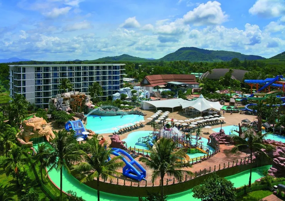 Тур в отель Splash Beach Resort by Langham Hospitality Group 5*